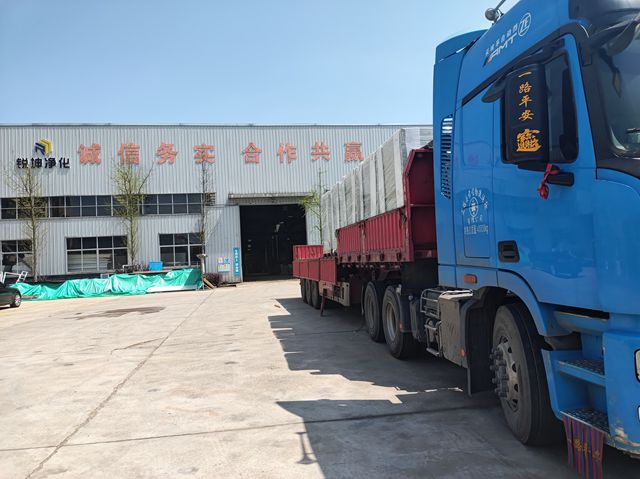鋁蜂窩板為什么適合做吊頂？
